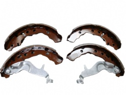 Brake Shoe    SUZUKI   DA17 K9972